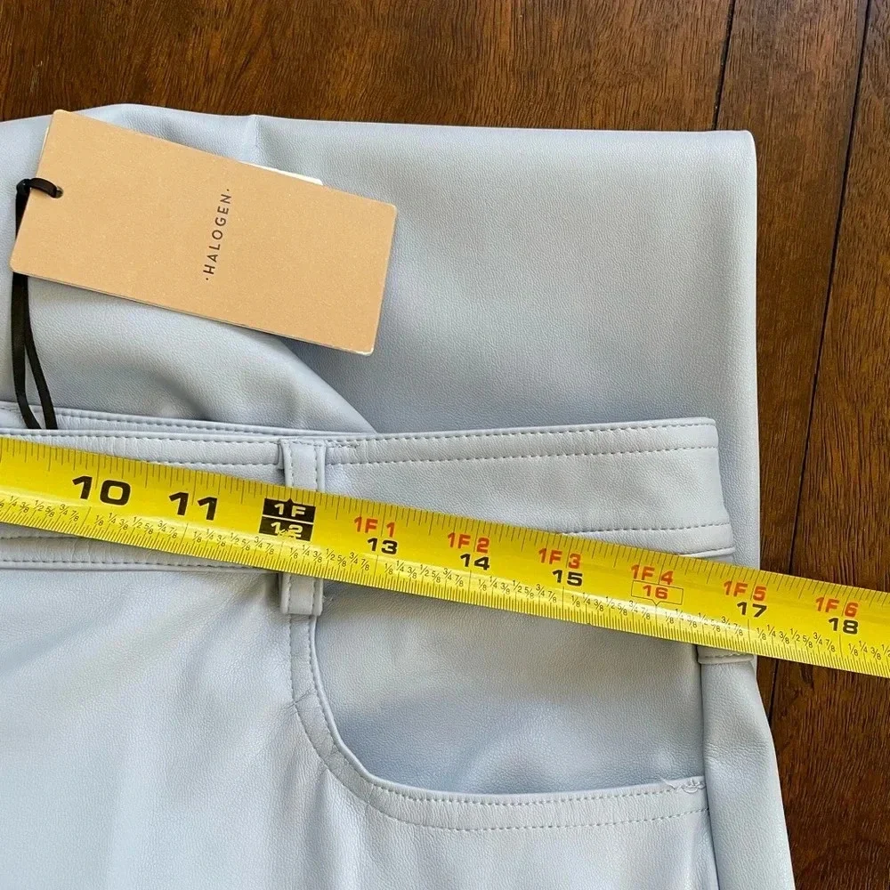 Halogen Straight Leg Pants in Light Gray